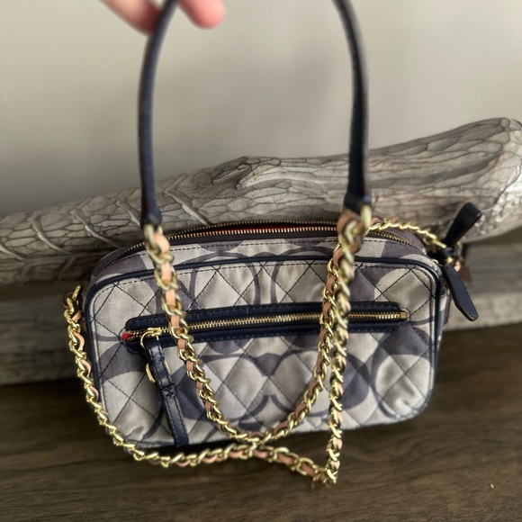COACH POPPY QUILTED SIGNATURE C DENIM FLIGHT BAG EUC - Picture 1 of 7